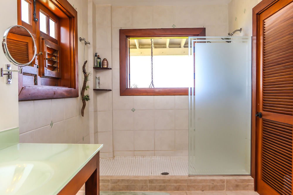 Photo of Bathroom in Estate Morning Star South