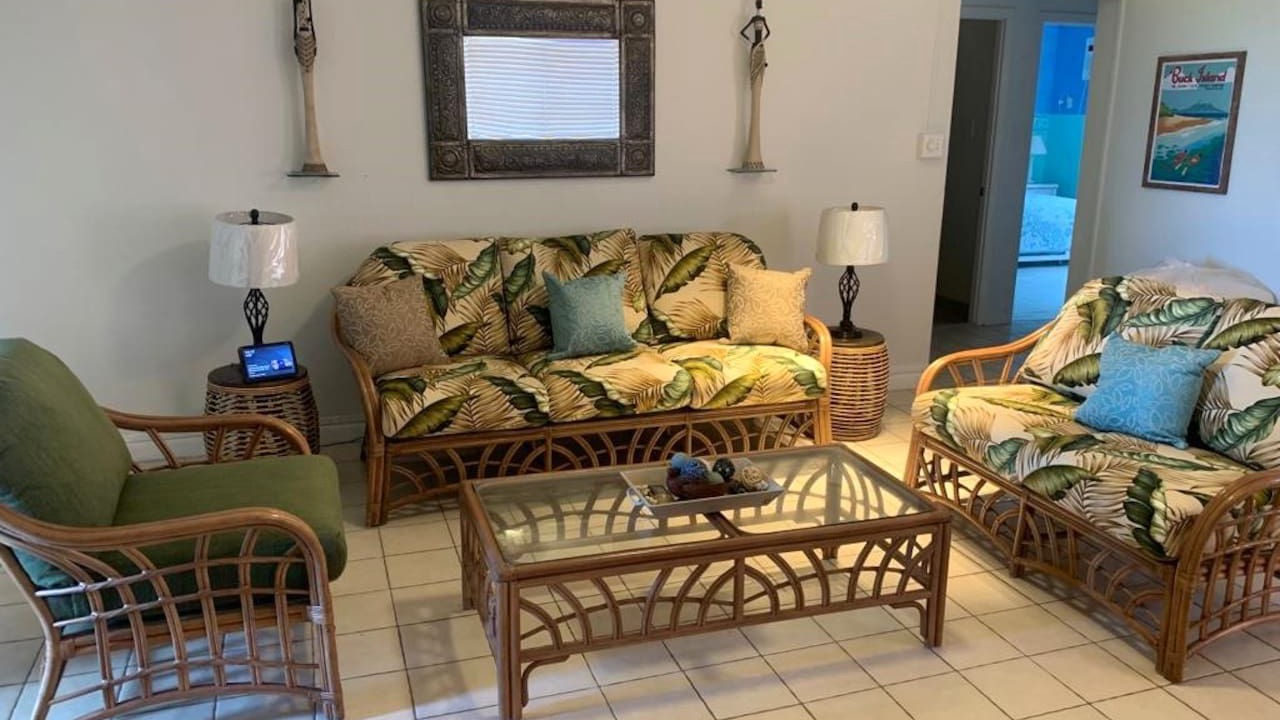 Photo of Livingroom in Estate Coakley Bay