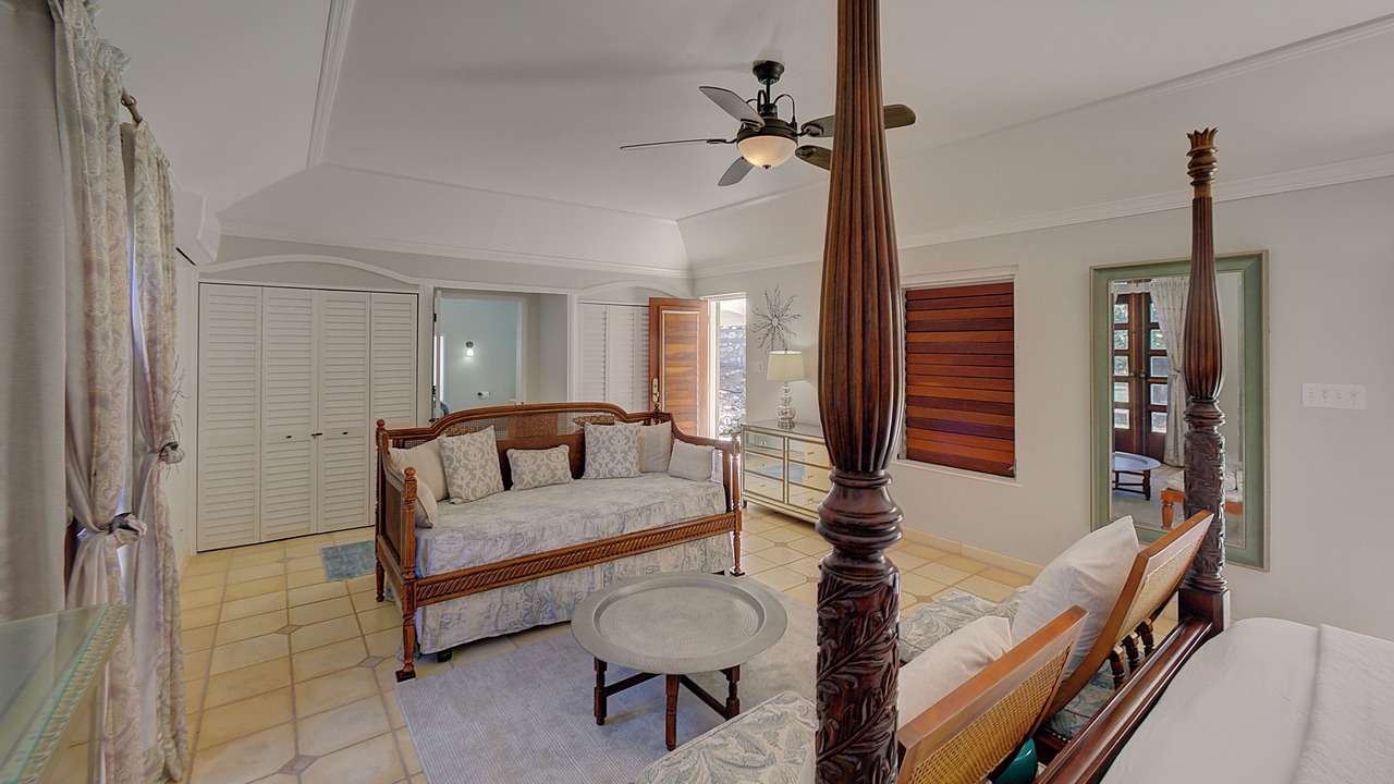 Photo of Bedroom in Estate Shoys
