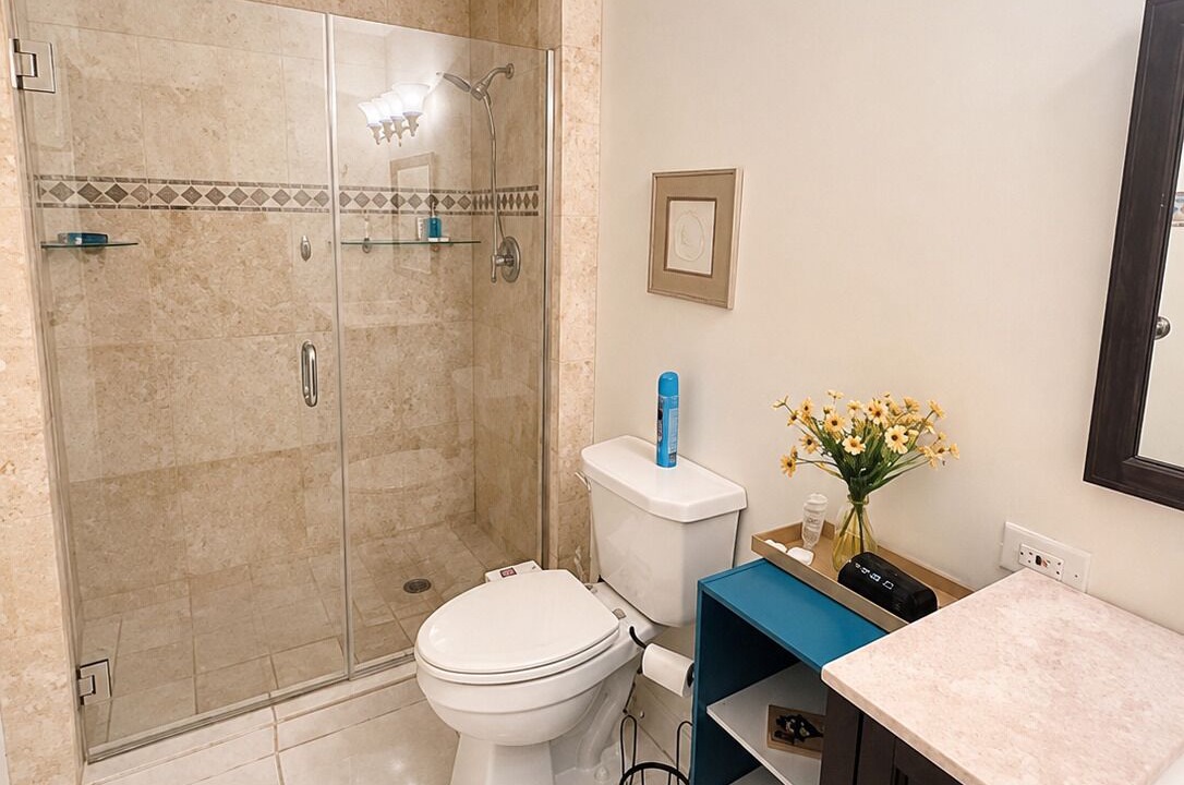 Photo of Bathroom in Estate Altona