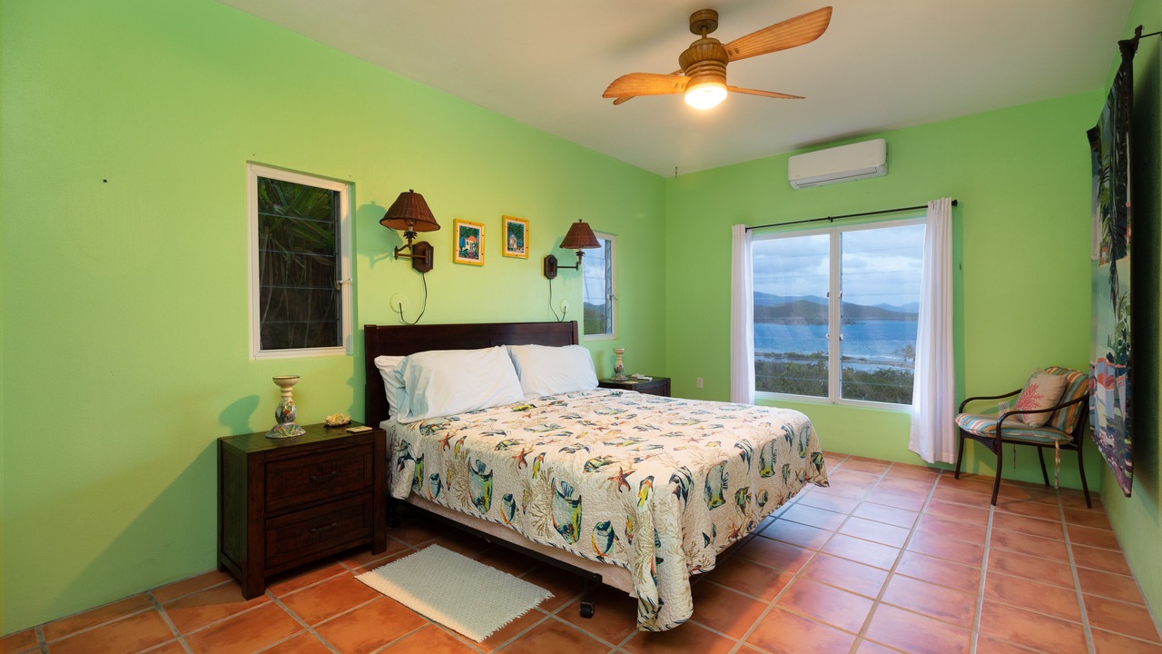 Photo of Bedroom in Estate Saint Quaco and Zimmerman