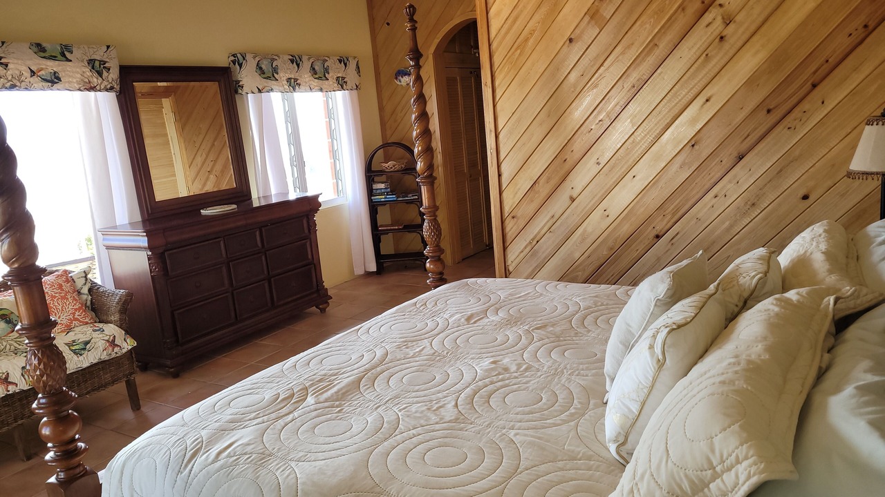Photo of Bedroom in Estate Saint Quaco and Zimmerman
