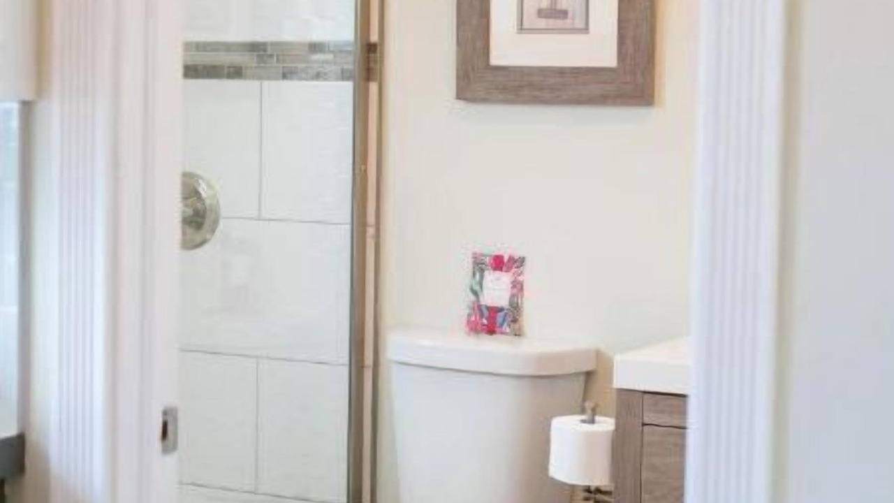 Photo of Bathroom in Estate Kings Quarter