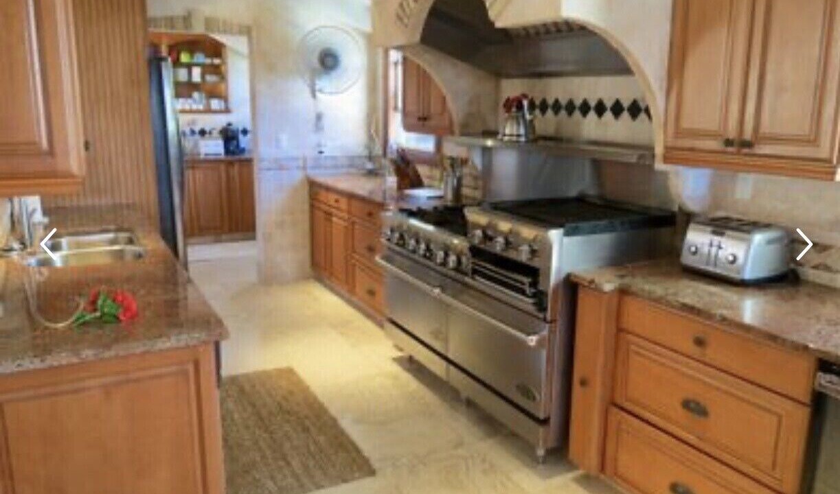 Photo of Kitchen in Estate South Slob