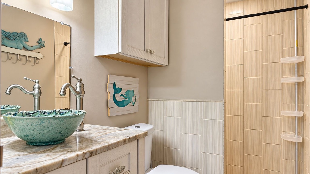Photo of Bathroom in Red Hook