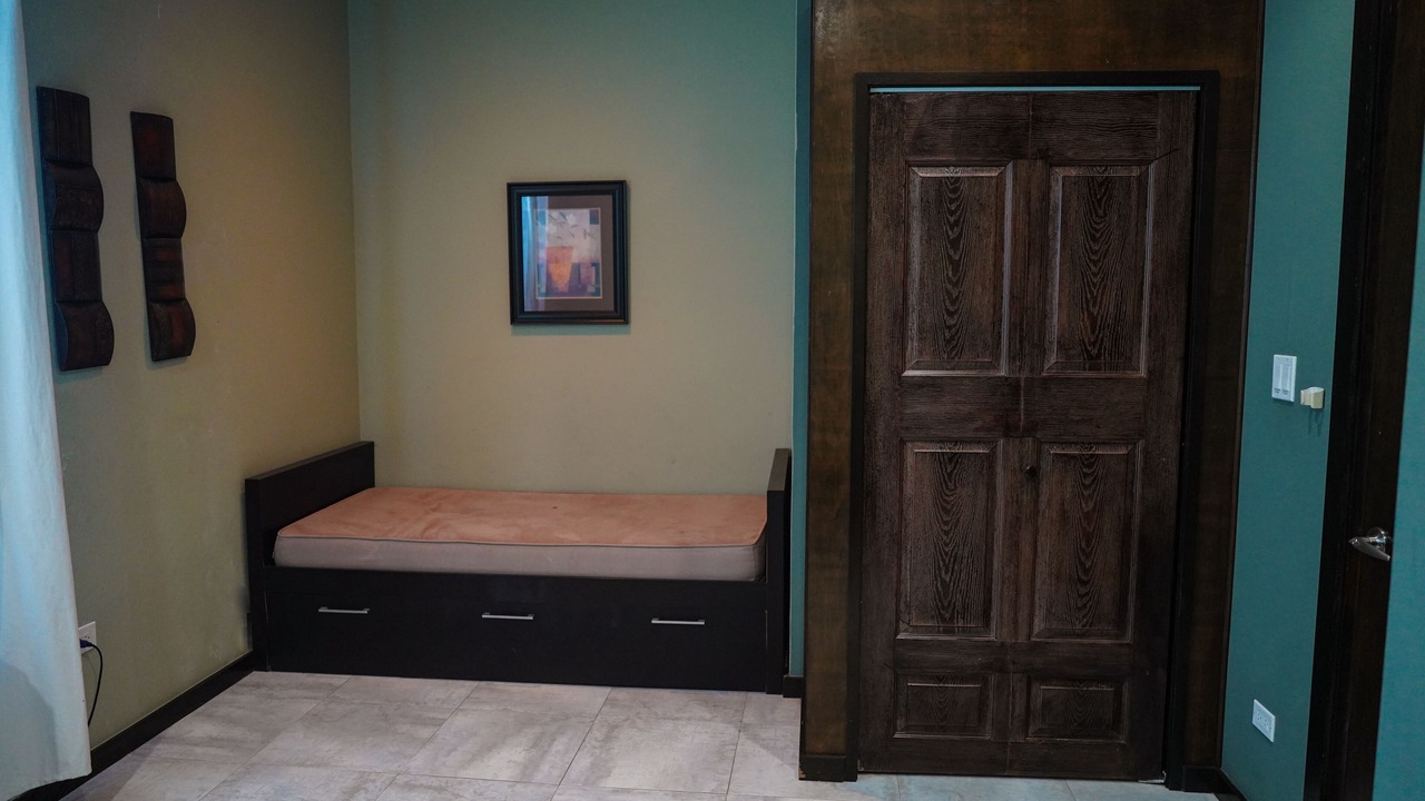 Photo of Bedroom in Estate Western Water Island