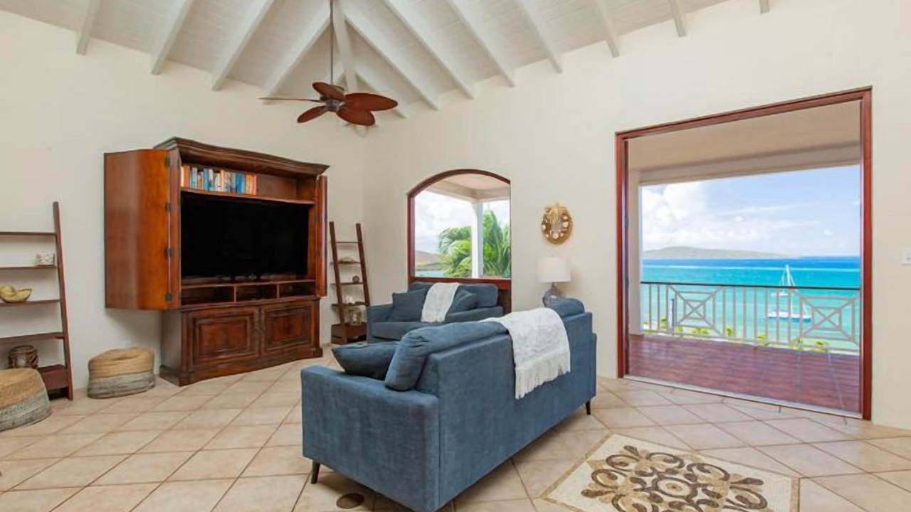Photo of Livingroom in Slob