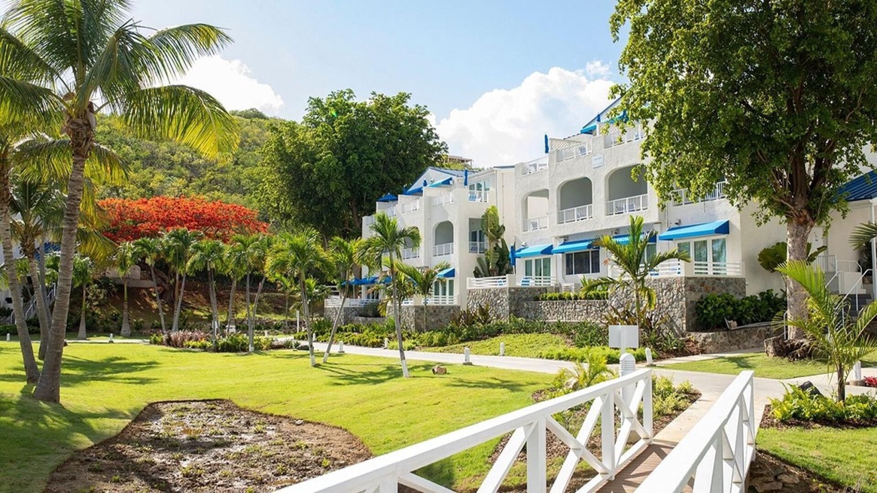 Photo of Outdoor in Estate Frenchman Bay