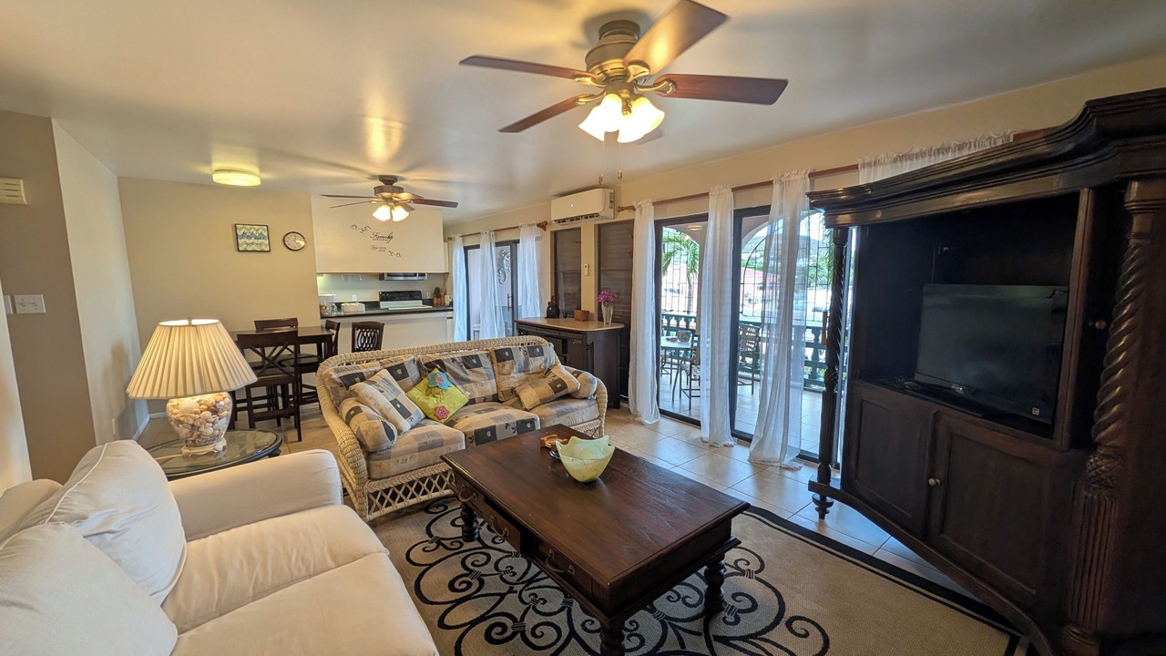 Photo of Livingroom in Estate Altona