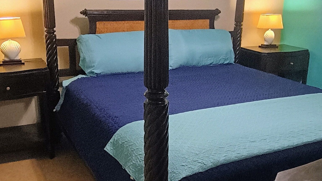 Photo of Bedroom in Estate Altona