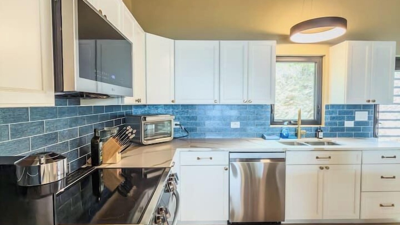 Photo of Kitchen in Estate Sprat Hall