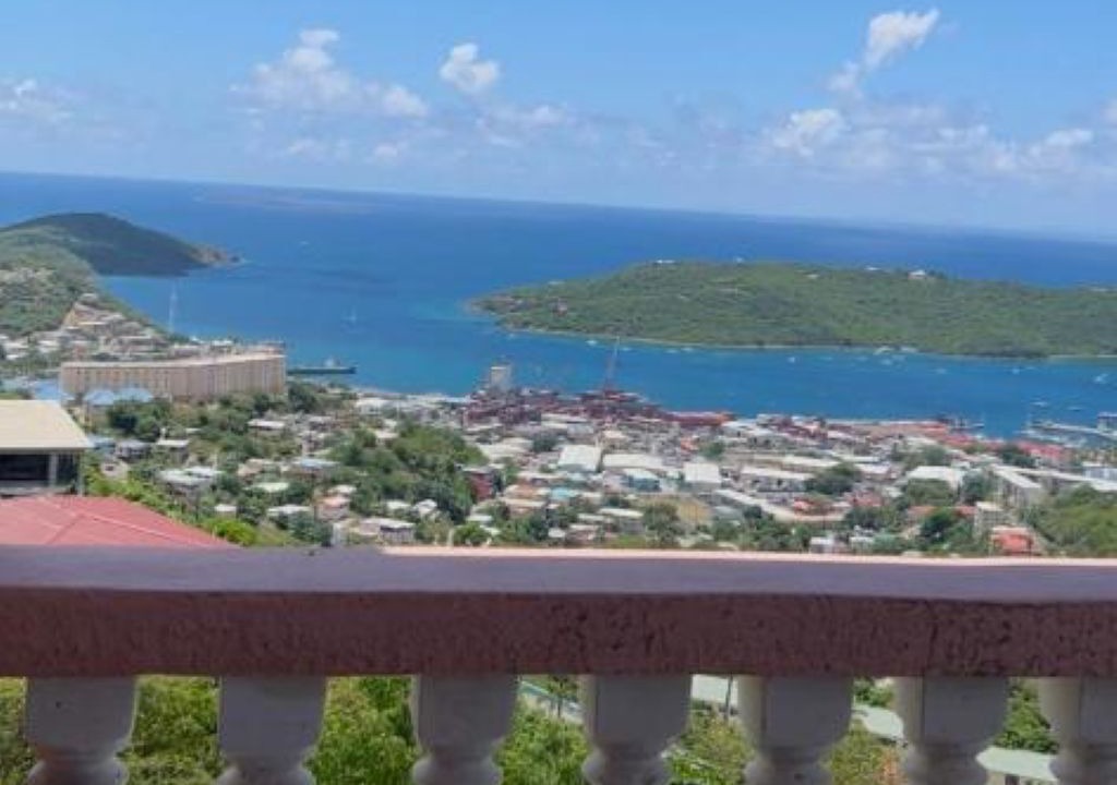 Photo of Outdoor in Estate Lower John Dunko