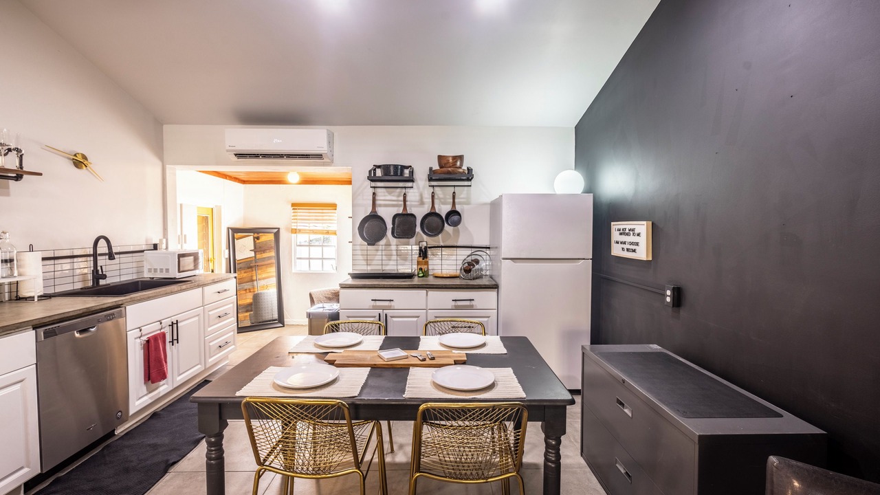 Photo of Kitchen in Estate East Street