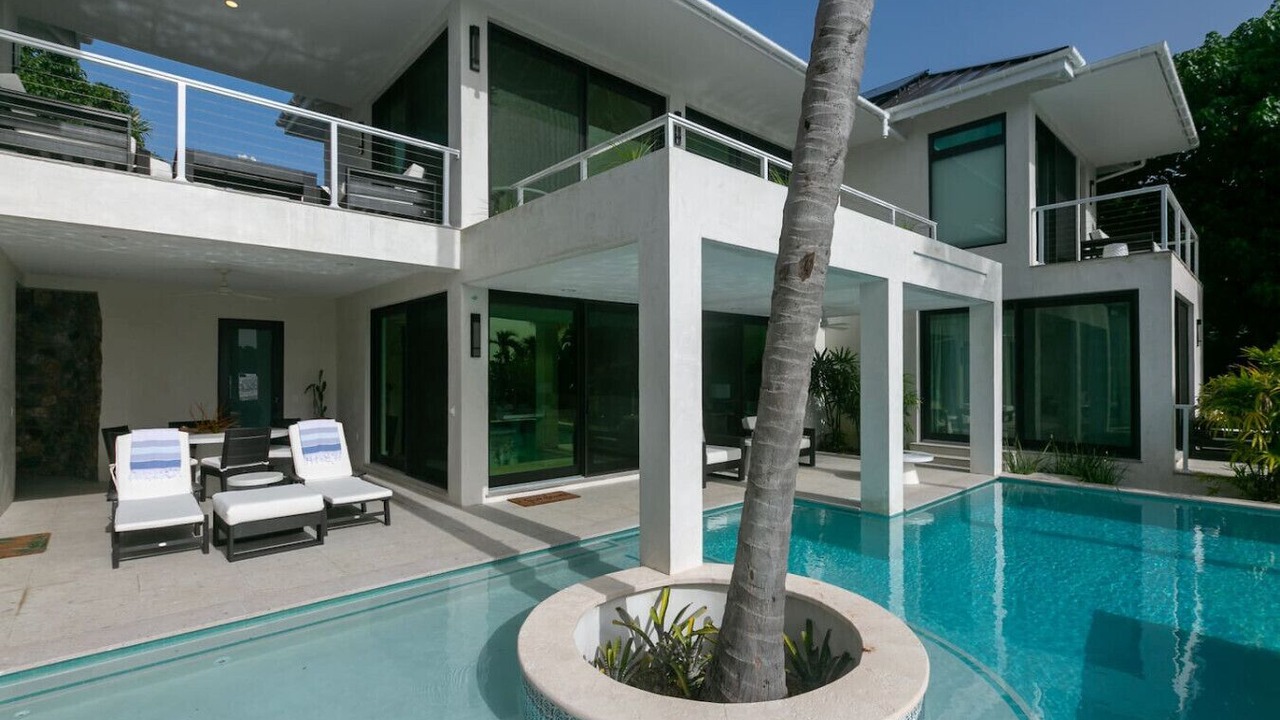 Photo of Outdoor in Estate Chocolate Hole and Great Cruz Bay