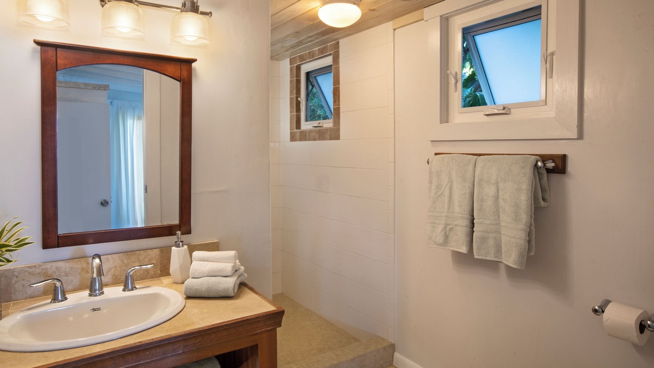 Photo of Bathroom in Estate Mandal