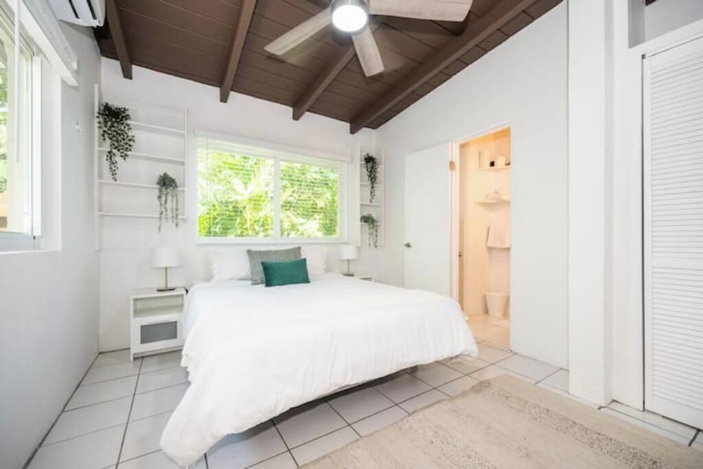 Photo of Bedroom in Estate Frenchman Bay