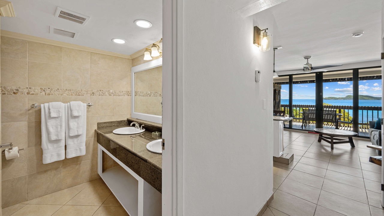 Photo of Bathroom in Red Hook
