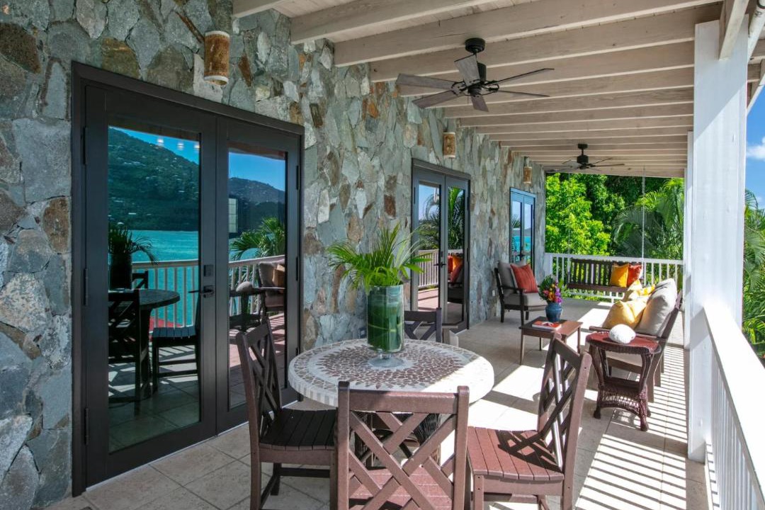 Photo of Patio Balcony in Estate Peterborg