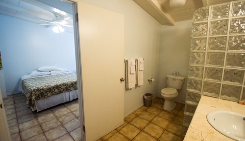 Interior Room, 2 Beds, Private Bath