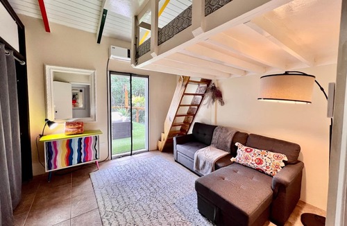 Nazareth Apartment | Surfer Shack 2 King Bedrooms (1 is a Loft)