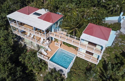 Estate Leinster Bay Villa | Great Turtle Villa, All Solar, Luxury Villa with Super Views/Pool/2-8 Guests