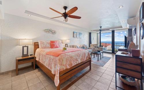 Red Hook Apartment | Sapphire Beach Escape - Walk to Beach - HGTV